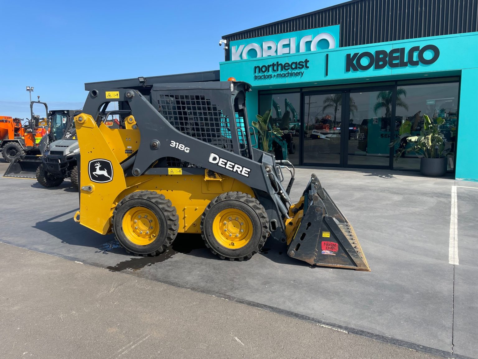 2021 John Deere 318G Skid Steer Loader – Northeast Tractors & Machinery